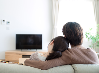 Best Romantic Novel Adaptations on Netflix
