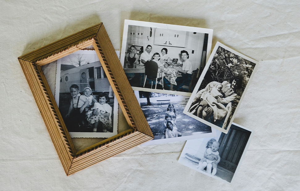 pile of old photos - Swedish Death Cleaning (Döstädning).png